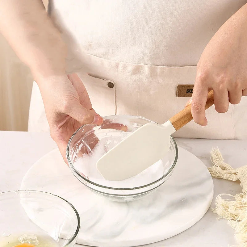 Espátula de Creme de Silicone Branco Antiaderente e Misturador de Bolo de Cozinha com Cabo de Madeira para Massa de Chocolate e Manteiga