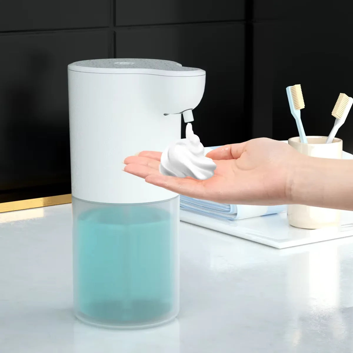 Dispensador de espuma automático com sensor Capacidade de carregamento tipo C sem contacto